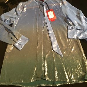Luminous shiny blue and green blouse. Size S